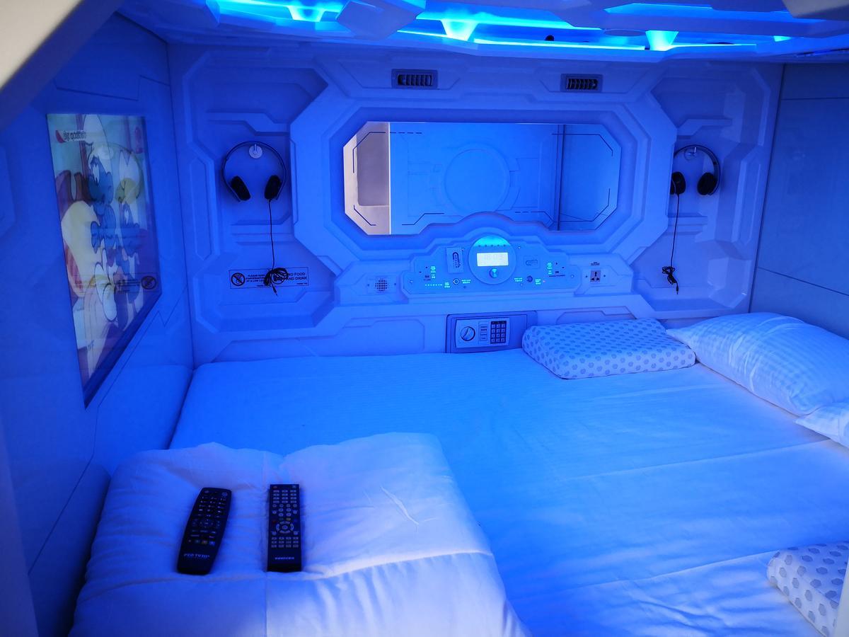 The Capsule Hotel كولمبو المظهر الخارجي الصورة