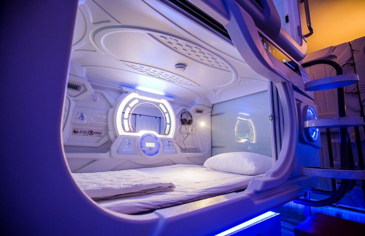 The Capsule Hotel كولمبو المظهر الخارجي الصورة